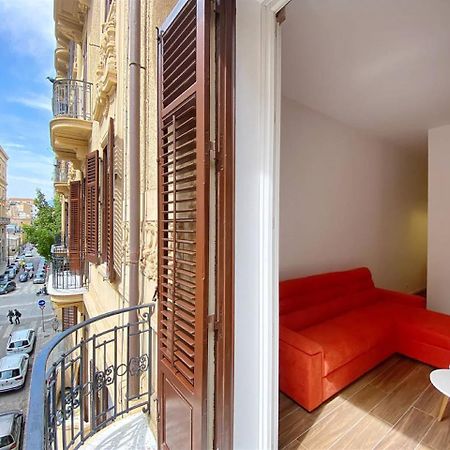 Solemar Sicilia - Palazzo Pirrotta Apartman Palermo Kültér fotó