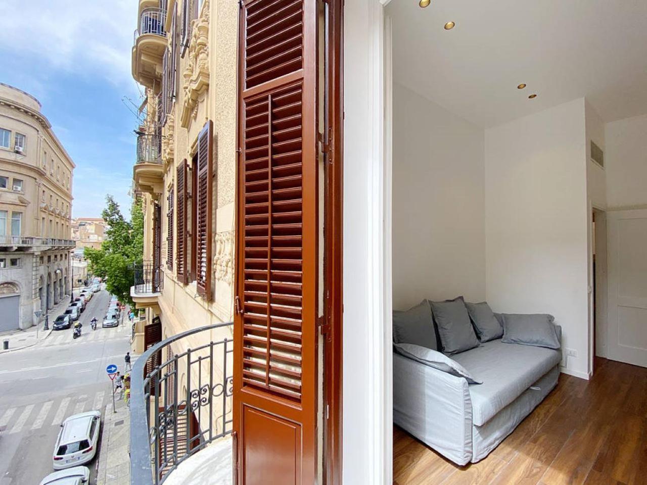 Solemar Sicilia - Palazzo Pirrotta Apartman Palermo Kültér fotó